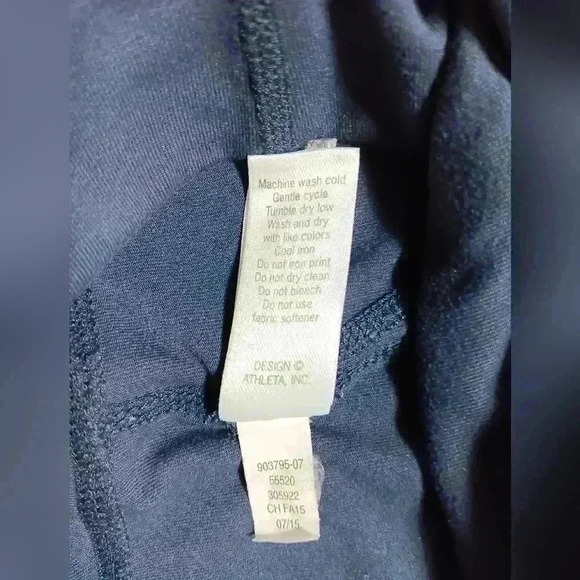 ATHLETA Wide leg Yoga  pants. Ladies size L Petite. - Picture 9 of 10